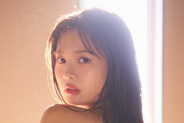 西本ヒカルが「関コレ」水着ランウェイ&ドラマ&グラビアと幅広く活動中!「自分を映画の主人公だと思えば、なんでも乗り越えられる気がするんです」